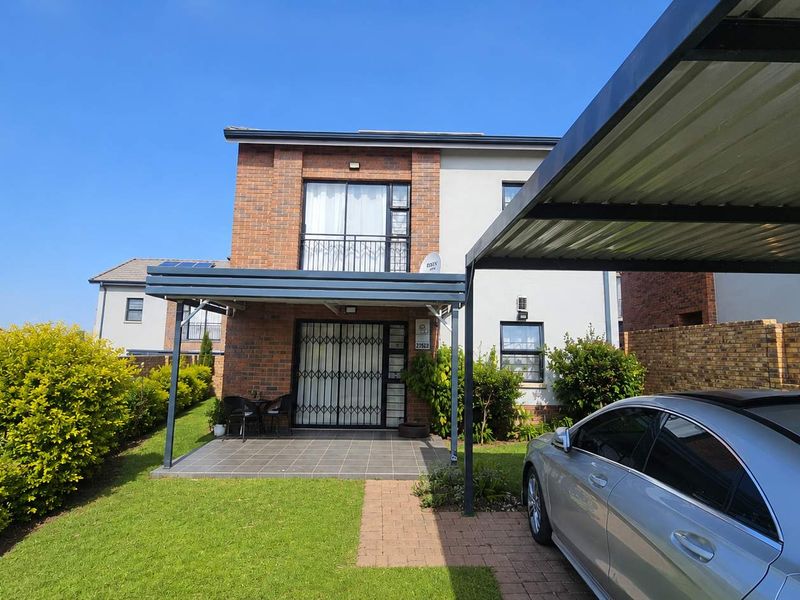 Modern 3-Bedroom Home in a Secure Estate – Full Title Ownership - Photo 1