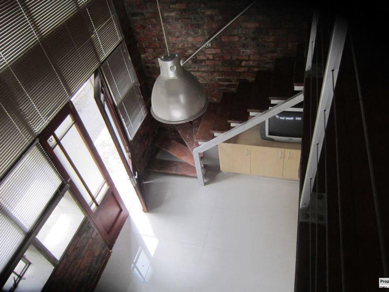 LOFT Apartment in SOUTH END - Photo 5