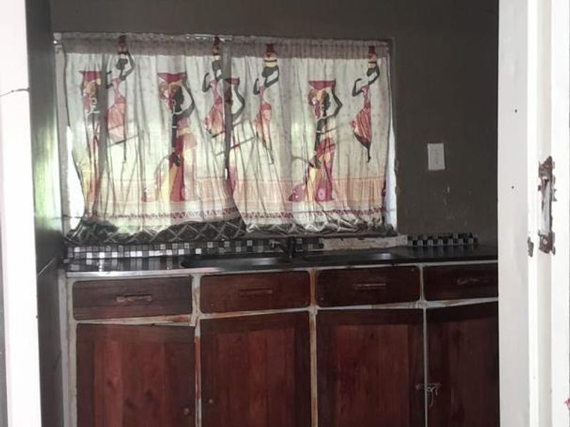 Your perfect rental awaits. - Photo 8