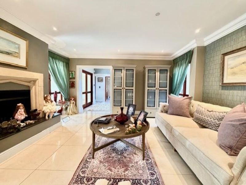 5 Bedroom House FOR SALE in Eros - Photo 8