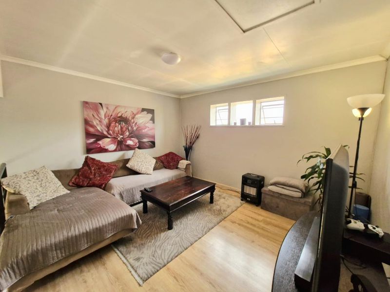Investment opportunity R12 000pm  Active new Lease - Semi-Detached 2-Bedroom, 1-Bathroom Townhouse . - Photo 6