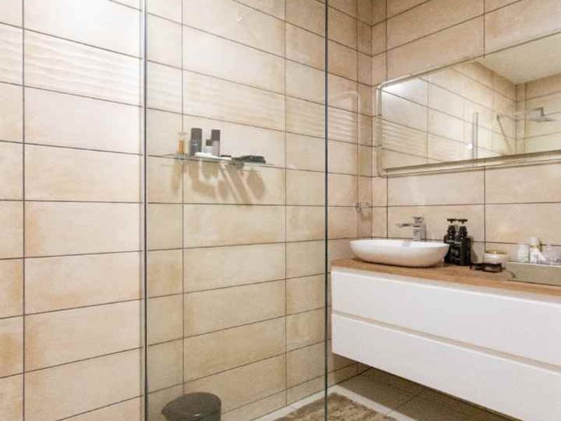 🌊 Modern 2-Bedroom Apartment with Breathtaking Sea Views – Swakopmund - Photo 4