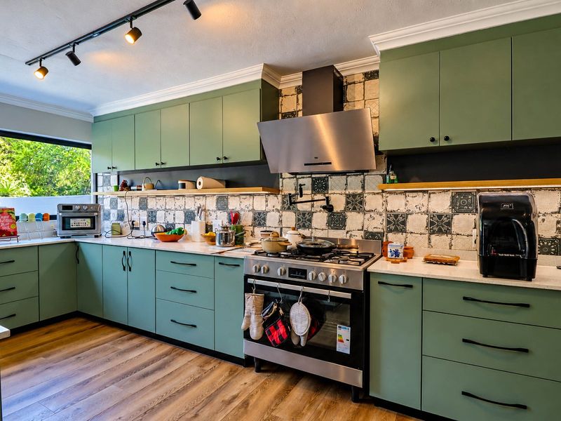 Lovely Family Home in Boomed Off Irene. - Photo 5