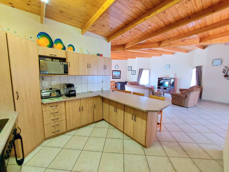 Niemann's Self Catering Family Home - Photo 5