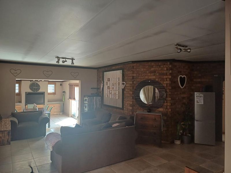 ZWARTKOP - 3 BEDROOM HOUSE - Photo 8