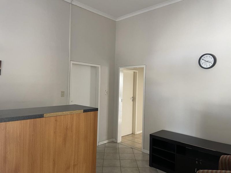 Huge property in Windhoek City Centre Office zoned! - Photo 2