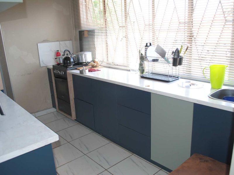 Cozy house to be your home - Photo 6