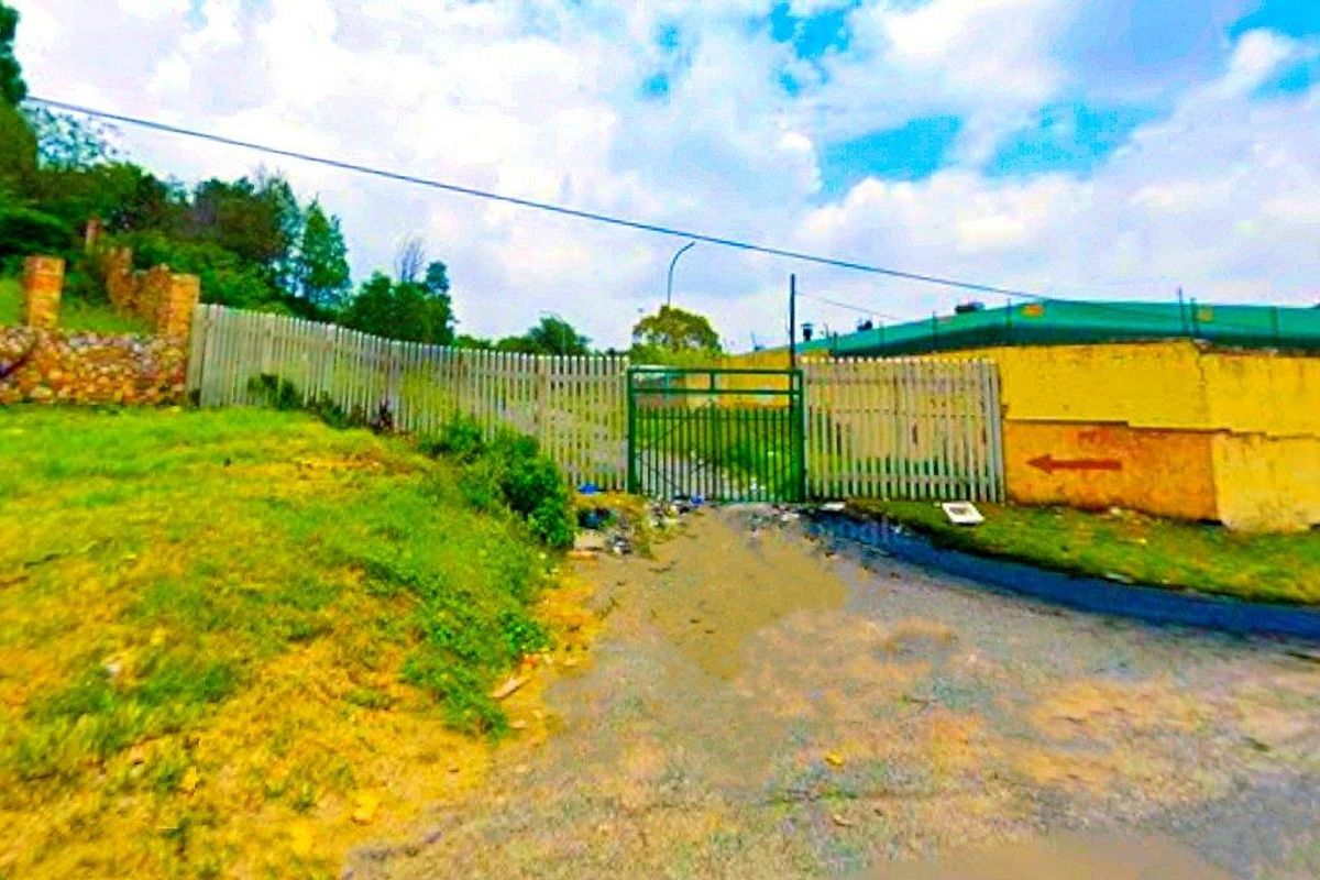 Great investment near The University Of Johannesburg - Photo 2