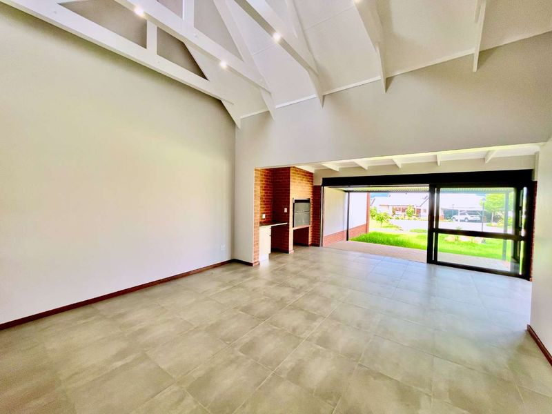 Modern Meets Farmstyle in a Wildlife Estate – Gym, Pool, Squash & More! - 2 and 3 Bedrooms! - Photo 2