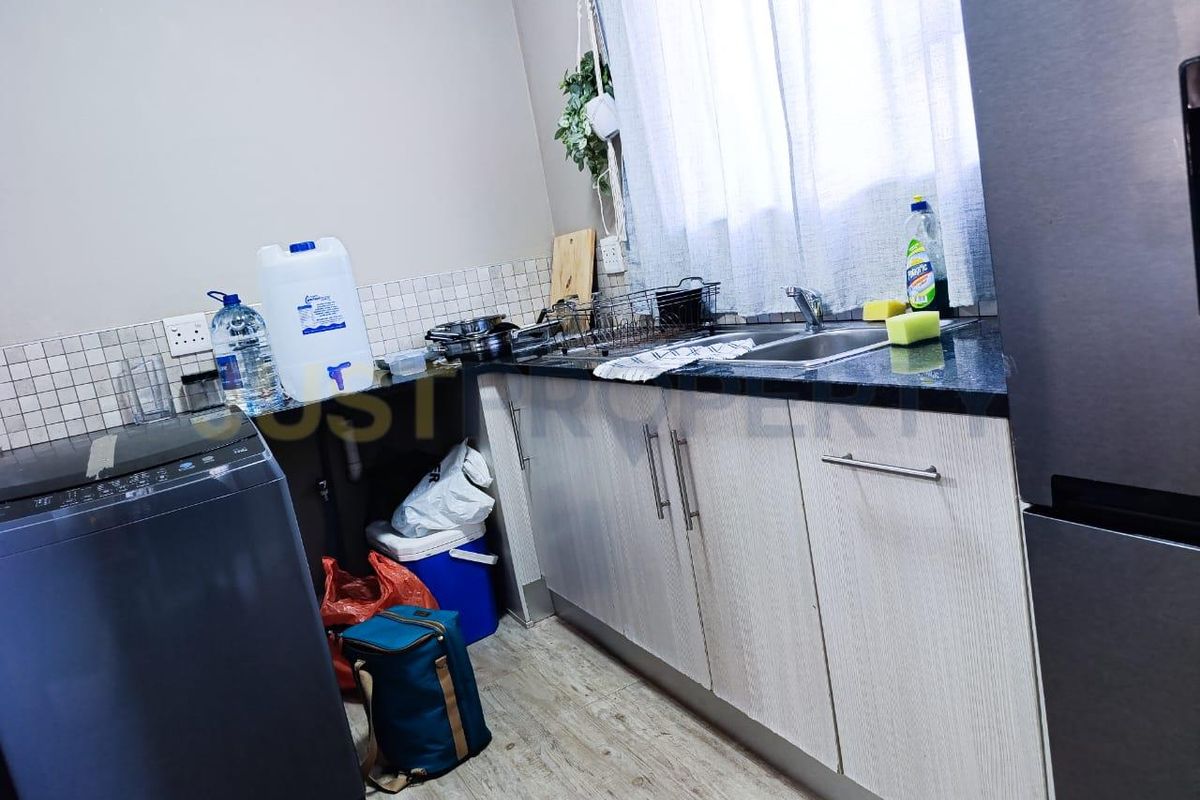 Townhouse mile 4 - Photo 4