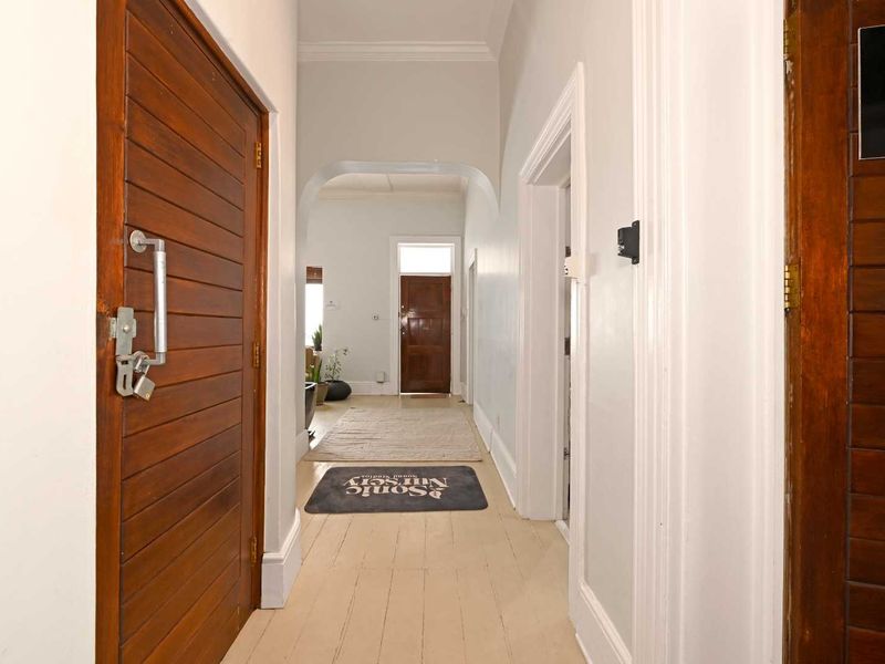 Exceptional Opportunity - Commercial building in Gardens - Photo 5