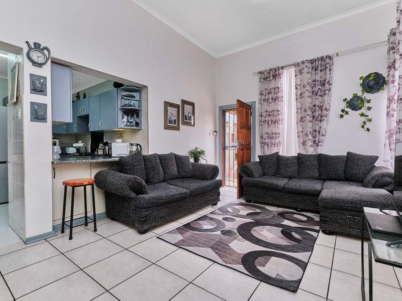 Location, Lifestyle and Value. - Photo 1