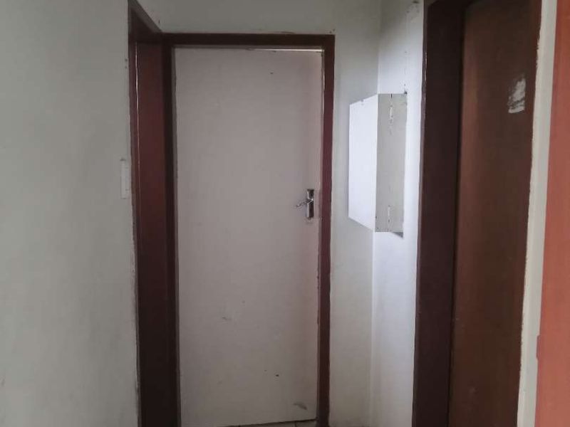 Transform this 1.5 Bedroom Apartment into Your Dream Home! - Photo 5