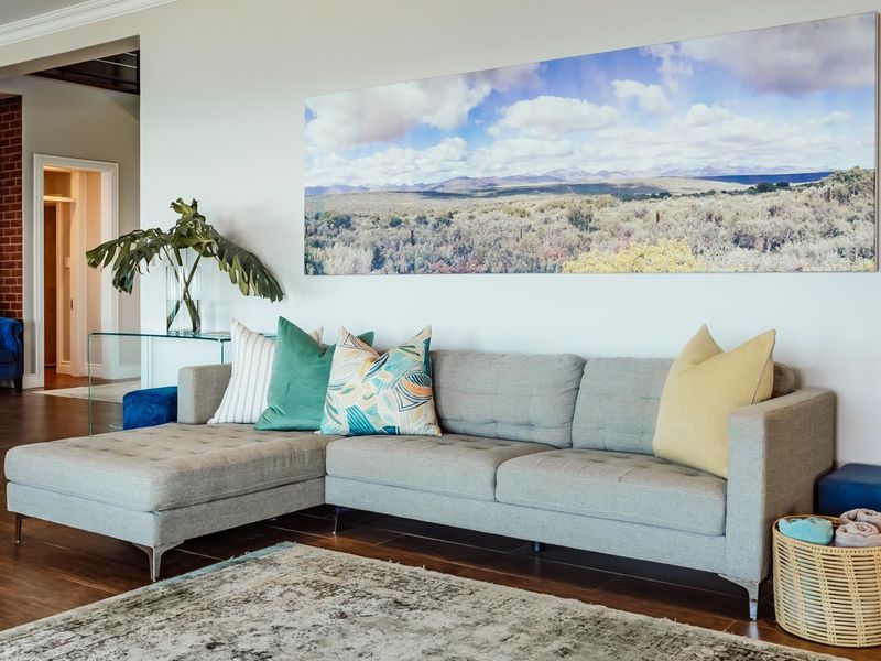 Coastal Architectural Elegance With Endless Ocean Views. - Photo 6