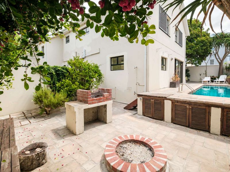 Buy into the Newlands Lifestyle and Walk Everywhere! - Photo 5