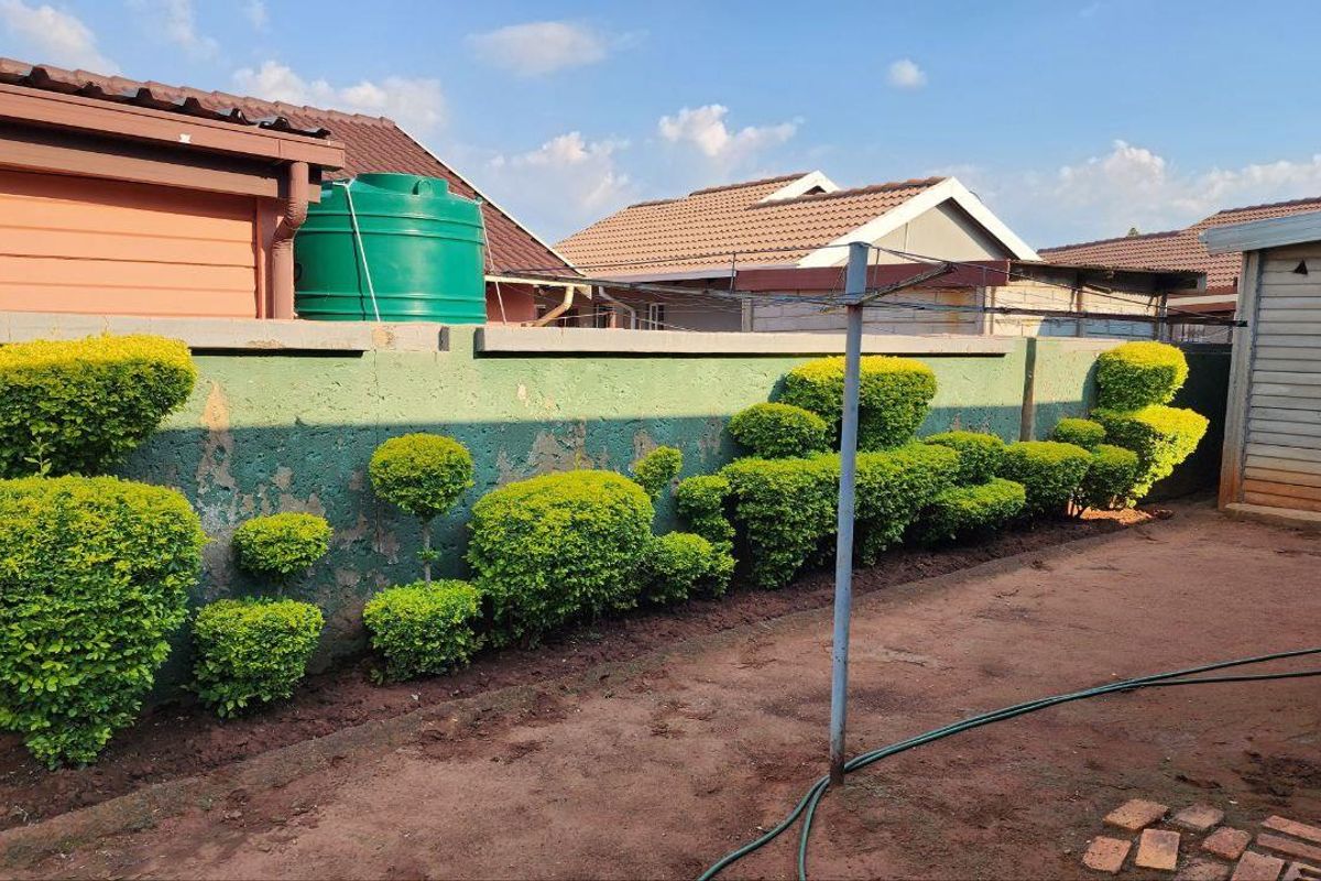 A beautiful 3 bedroom home ready for your Final touch - Photo 3