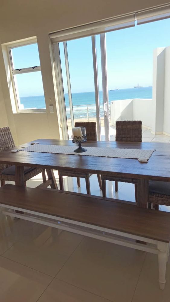 Entertainment area / Family room  