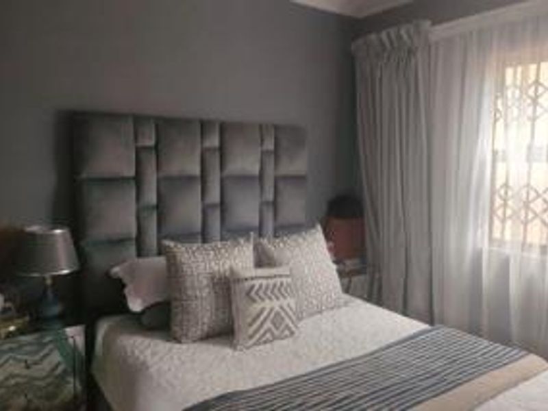 3 Bedroom  for sale in Ormonde - Photo 8