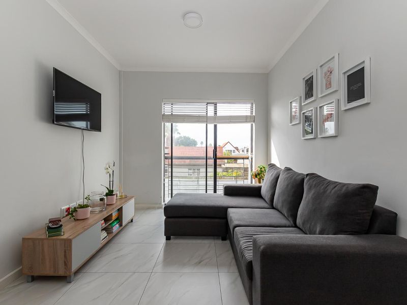 Modern 2 bedroom Apartment. - Photo 7