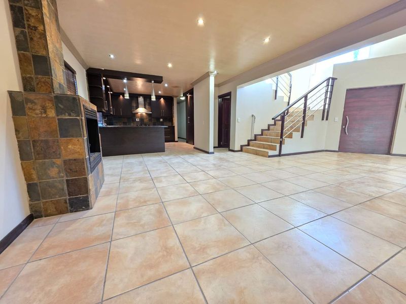 A Masterpiece in Sonkring – Where Family Living Meets Entertainer’s Luxury - Photo 4