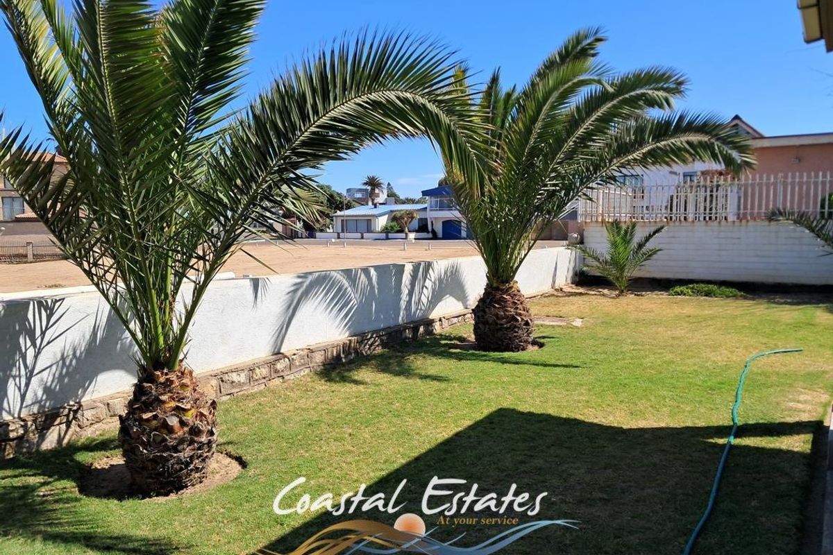 Stunning Sea Front Property with Unmatched Views and Endless Potential - Photo 3