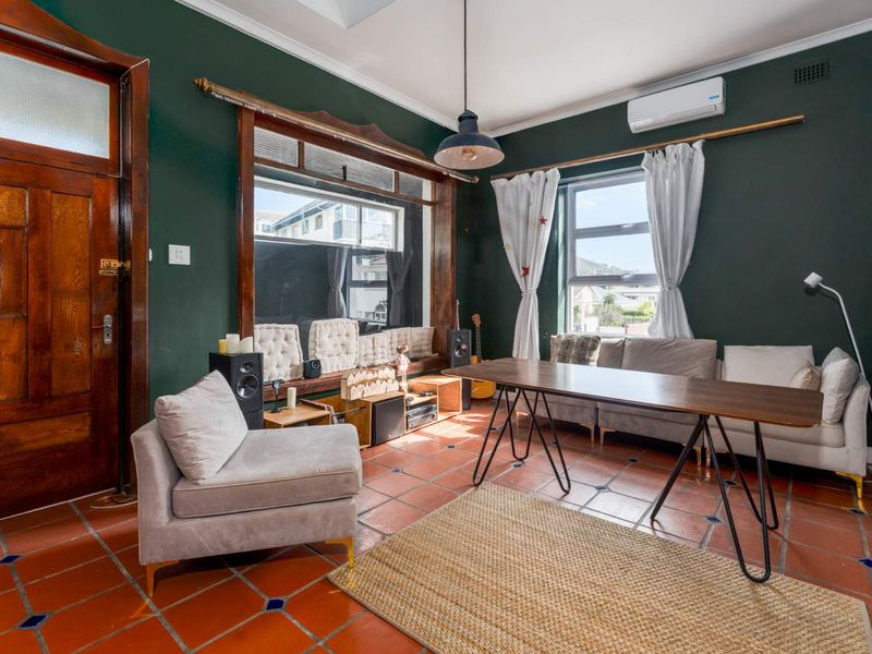 GR4 Zoned Home with Airbnb Potential - Photo 7