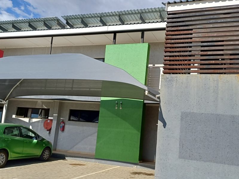 Only 12 units in the complex — peaceful, private and well-kept. - Photo 2