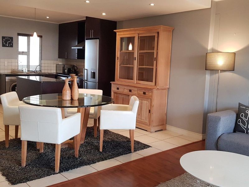 Elegantly Furnished Apartment to Let in the Heart of Sandton - Photo 1