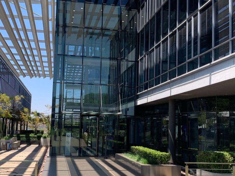 781m2 Woodmead North Offices To Let - Photo 2