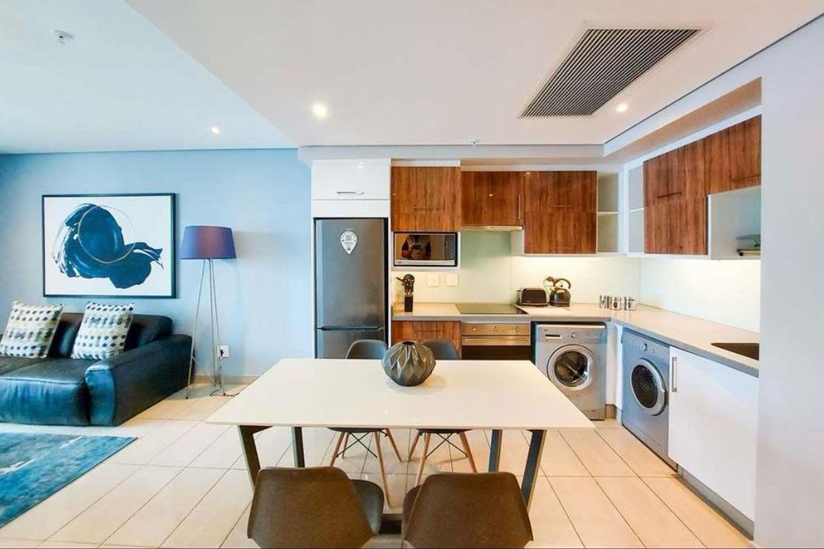 Luxury Sea-Facing Apartment for Sale in Umhlanga – Exclusive Beachfront Living - Photo 3