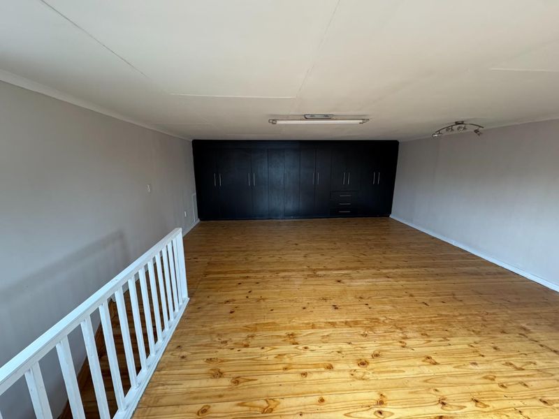 Large Family Home for Sale in Randhart - Photo 7