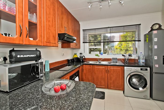 Property #2486798, Apartment Rental Monthly in Bedfordview Central