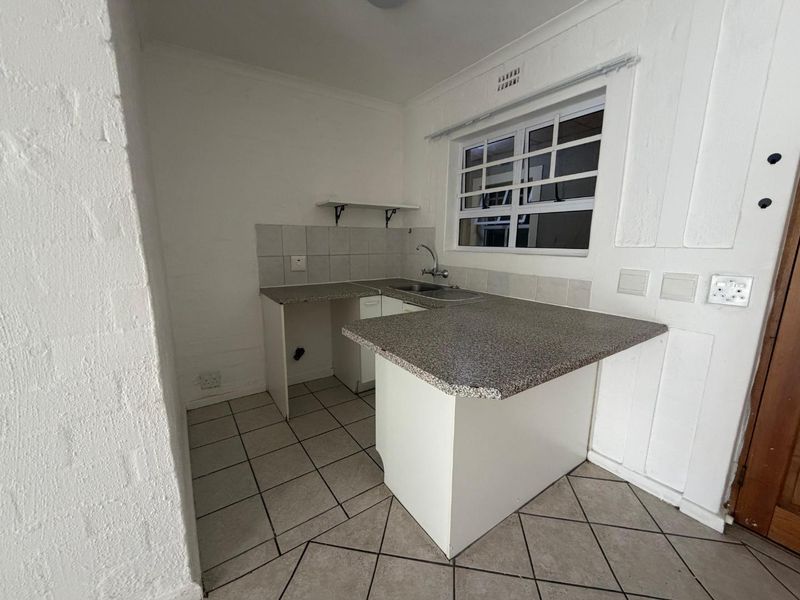 Two-Bedroom Rental Close to Stellenbosch University - Photo 3