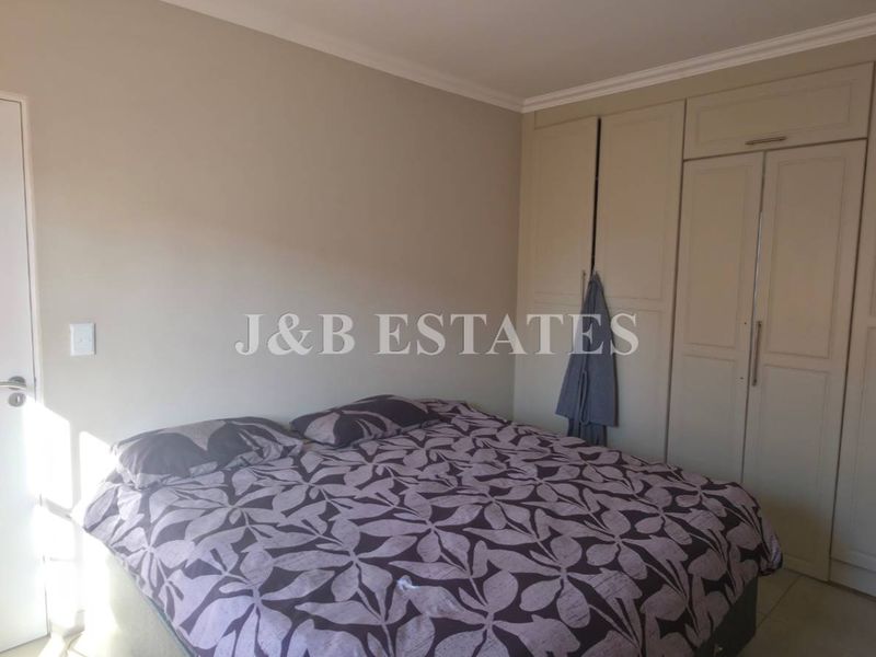 2 Bedroom Townhouse In Prime Area - Photo 8