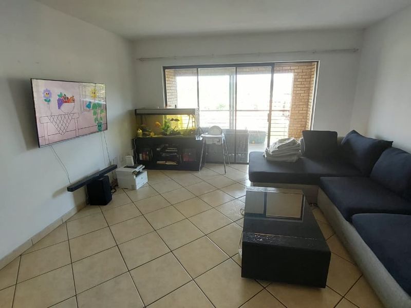 Open-Plan Living: Your Dream 2 Bedroom Home Awaits! - Photo 7