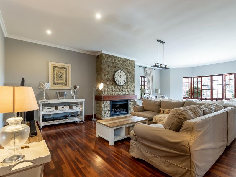 5 Bedroom House for Sale in Dainfern Golf Estate - Photo 6