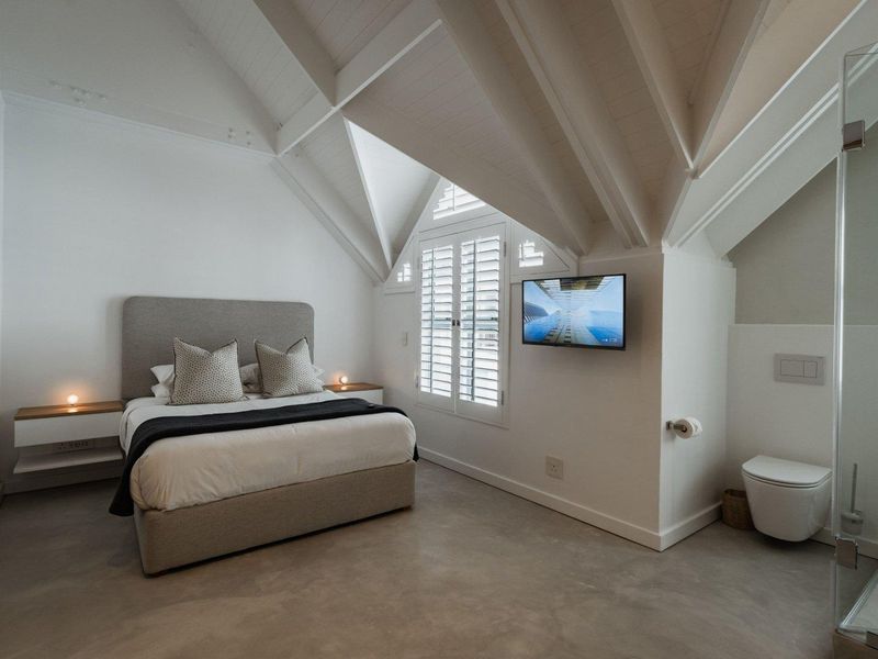 Exceptional Fully Furnished 3 bedroom coastal dream home to rent - Photo 9