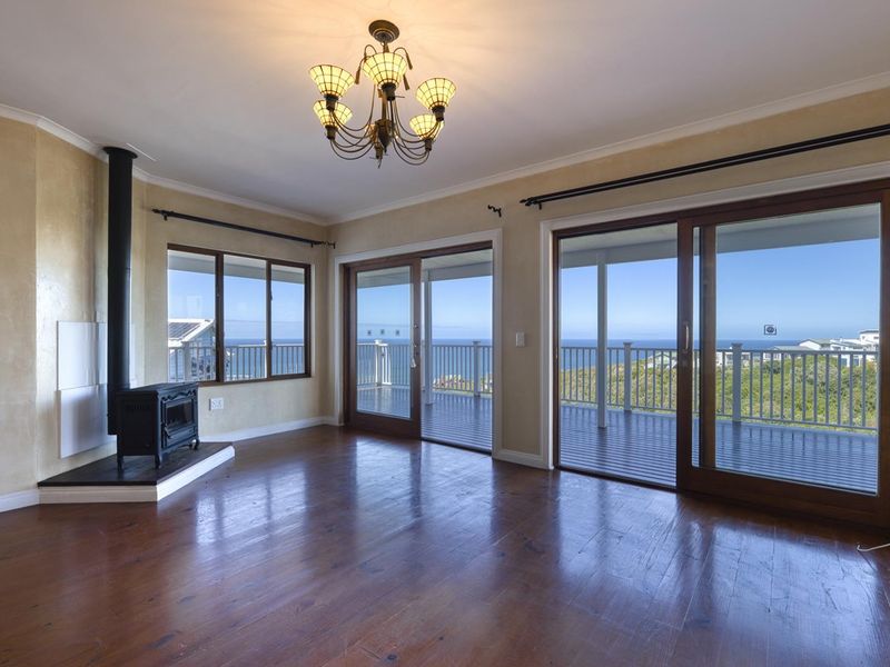 3 BED HOME FOR SALE IN HEROLD'S BAY - Photo 10