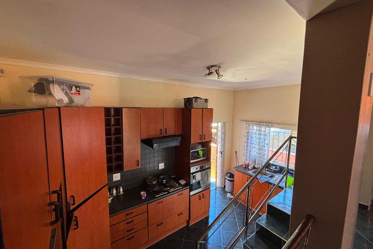 Windhoek Rocky Crest: 3 Bedroom house is For Sale - Photo 5