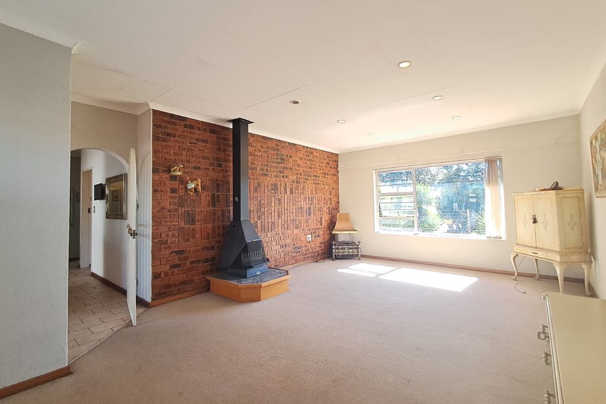 3 Bedroom Cluster for Sale in Mayberry Park - Photo 4