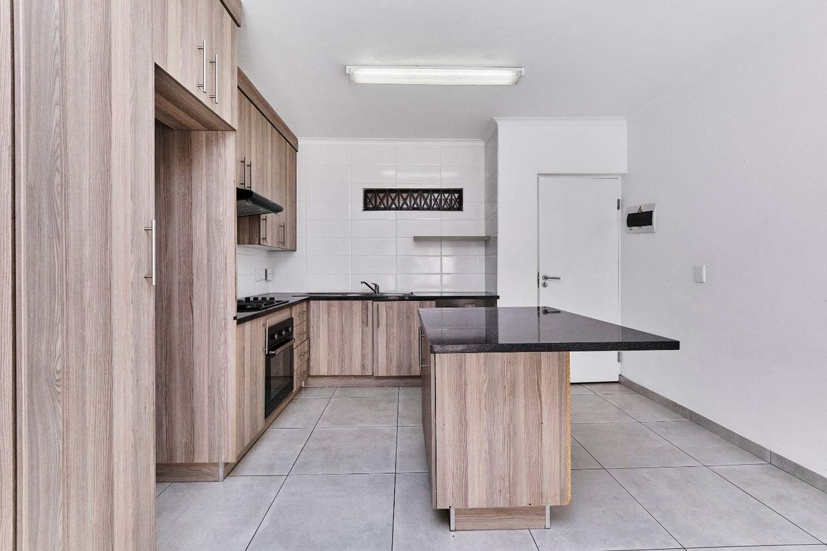 Modern Urban Living - Photo 5