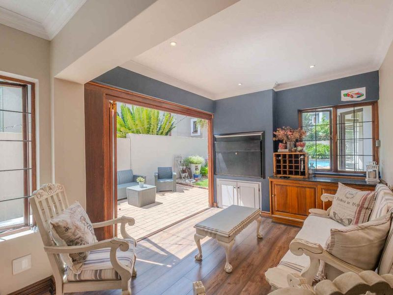 Well kept family home  -  Sole Mandate - Photo 6