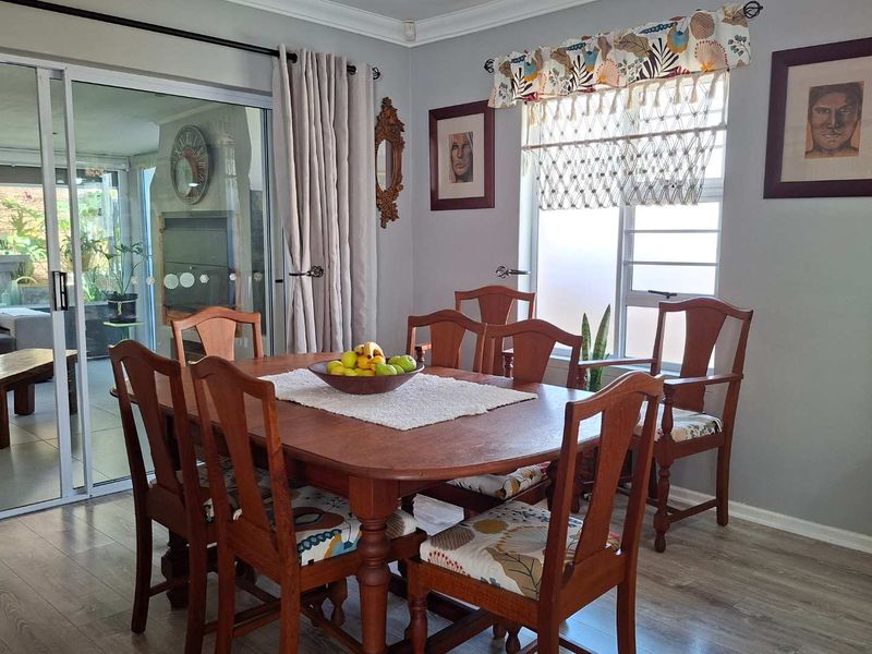 Beautiful home in secure estate - R1 650 000 - Photo 2