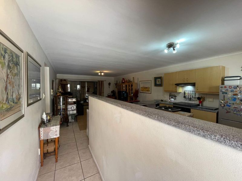 Spacious 2-Bed, 2-Bath Apartment For Sale in Sought-After Corte Di Sorgente, Hartenbos - Photo 3