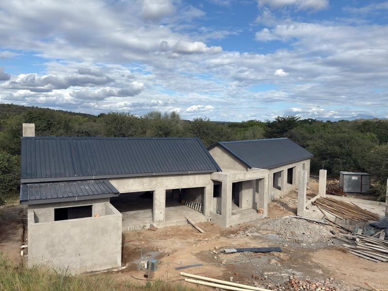Brand-New 3-Bedroom Riverfront Home – Elephant Rock Eco Estate - Photo 5