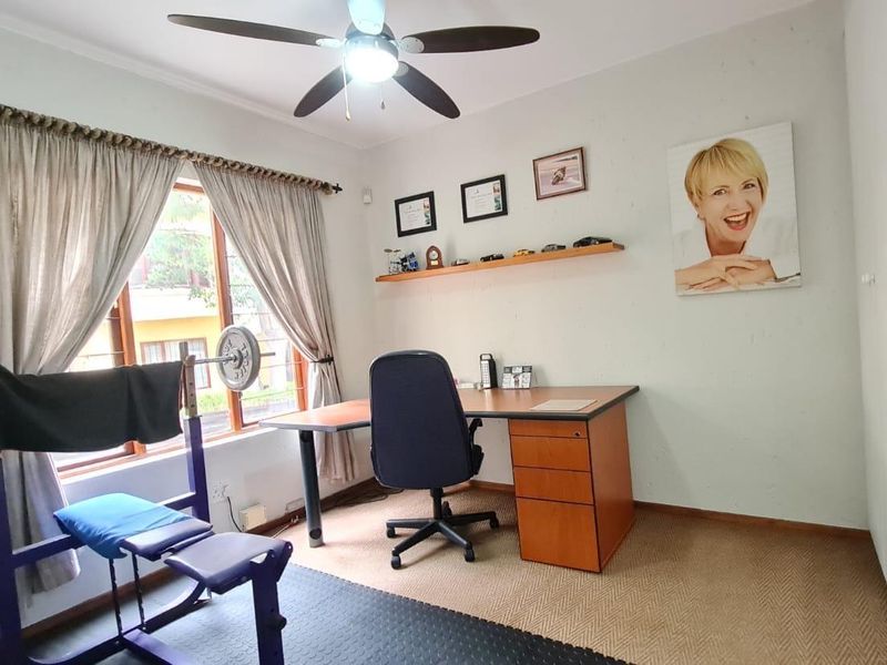 A charming 2 bedroom Apartment - Photo 10