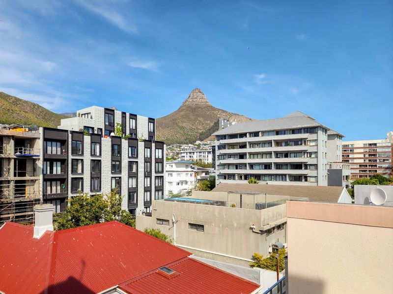 RENOVATOR’S DREAM! - Photo 2