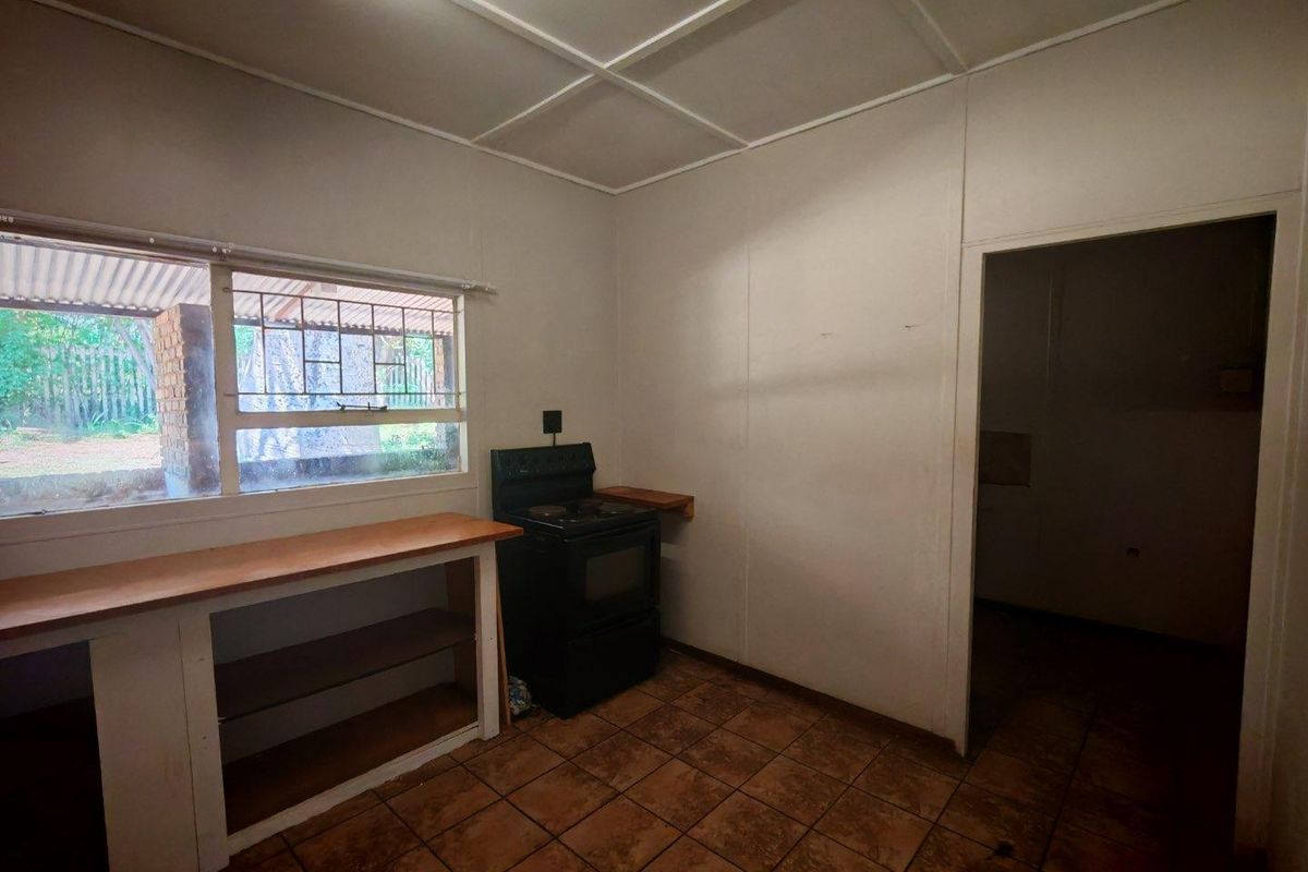 3 Bedroom Rental Home Steelpoort - Photo 3