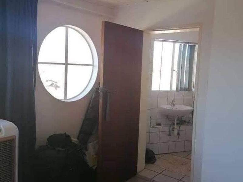 In the breathtaking Nubuamis Hills ,we have  the most scenic hills anywhere around Windhoek - Photo 10