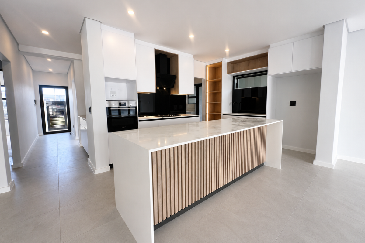 Bespoke 4 Bedroom Luxury Home with Designer Finishes in Sandown, Blouberg. - Photo 4